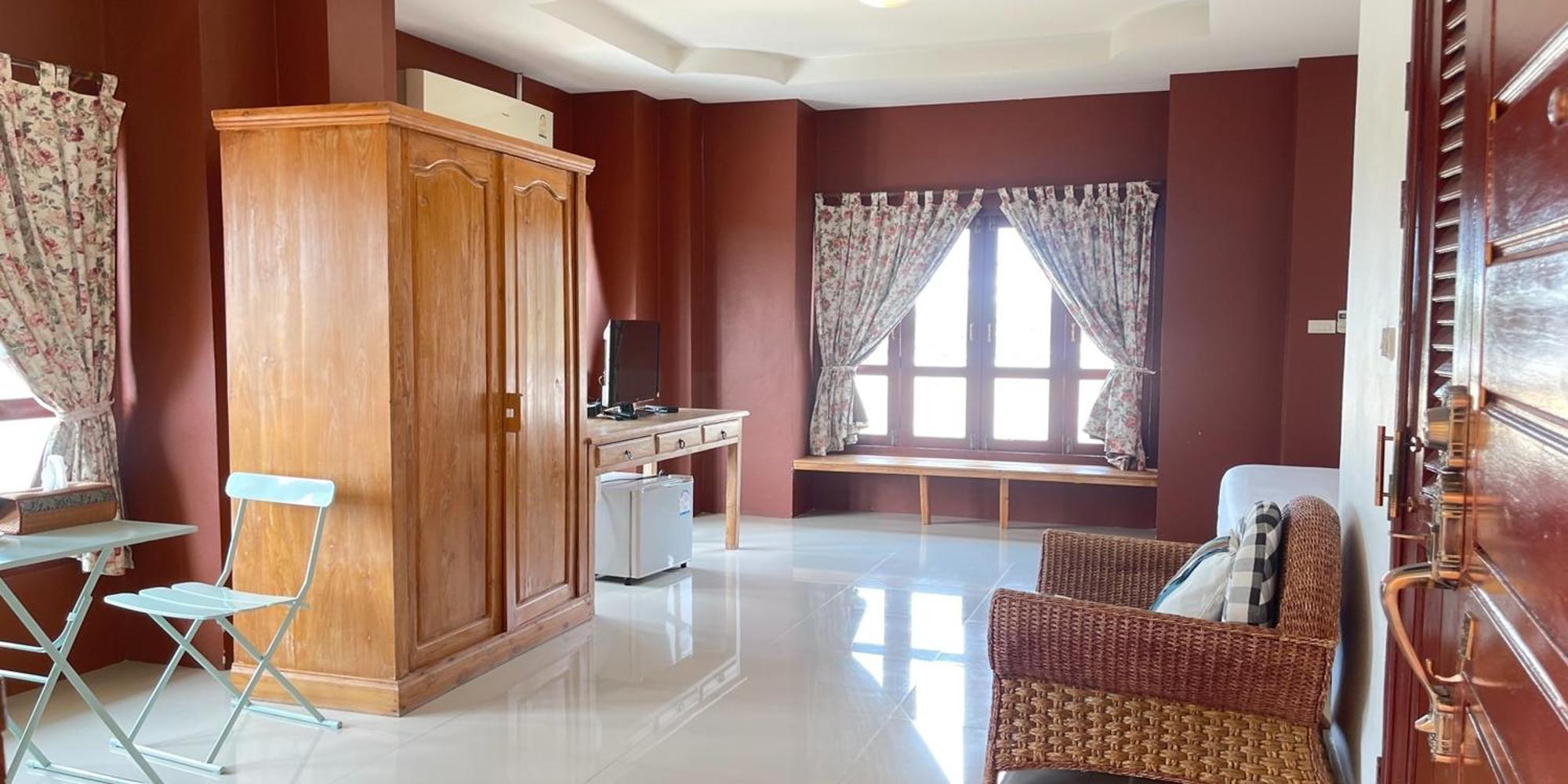 Yellow Tique Hotel Lampang Exterior photo